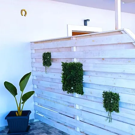 Lägenhet Enalia Amoopi