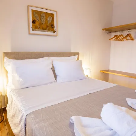 Enalia Apartment *