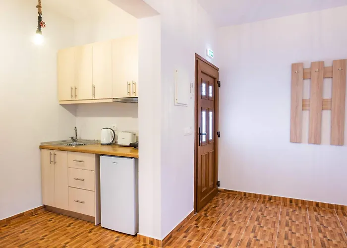 Апартаменты Enalia