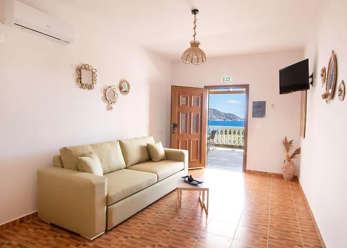 Enalia Апартаменты Амупи